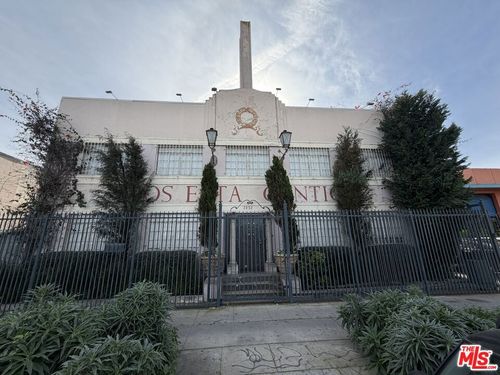 2252 W Washington Blvd, Los Angeles, CA, 90018-1401 | Card Image