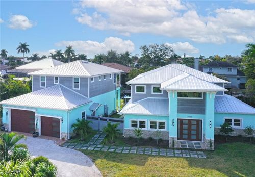 27088 Del Ln, BONITA SPRINGS, FL, 34135-4409 | Card Image