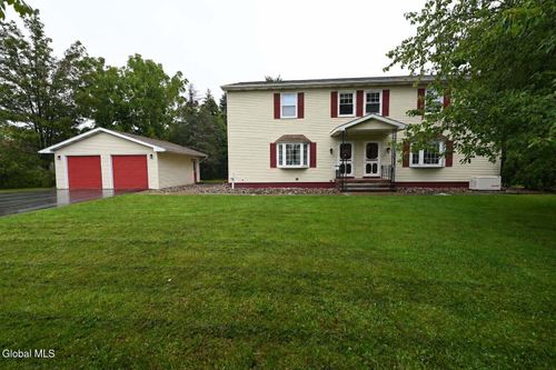 right-unit-229 Middletown Rd, Waterford, NY, 12188-1014 | Card Image