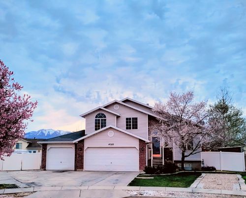 4082 W 4875 S, Roy, UT, 84067-8334 | Card Image