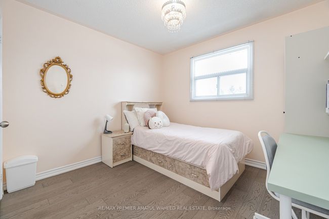166 Killian Rd, House other with 5 bedrooms, 4 bathrooms and 2 parking in Maple ON | Image 29