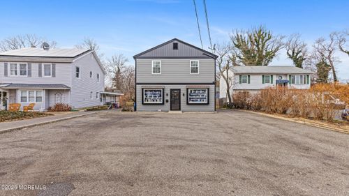 1225 Bay Ave, Point Pleasant Boro, NJ, 08742-4017 | Card Image