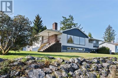 231 Otter St, House other with 6 bedrooms, 2 bathrooms and 4 parking in Ucluelet BC | Image 3