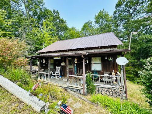 342 Tilleys Ln, Wellington, KY, 40387-8567 | Card Image