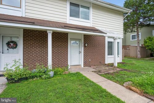 18723 Curry Powder Ln, GERMANTOWN, MD, 20874-2014 | Card Image