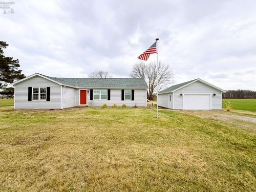 741 S Schau Rd, Port Clinton, OH, 43452-9527 | Card Image