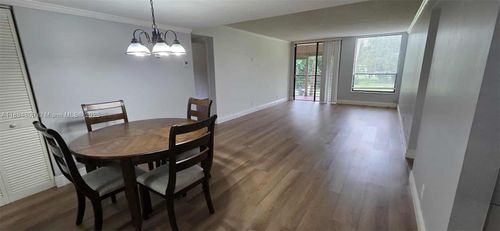 apt-212-8050 W Mcnab Rd, Tamarac, FL, 33321-3233 | Card Image