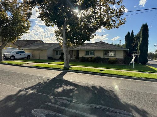 1203 California Avenue, Los Banos, CA, 93635 | Card Image