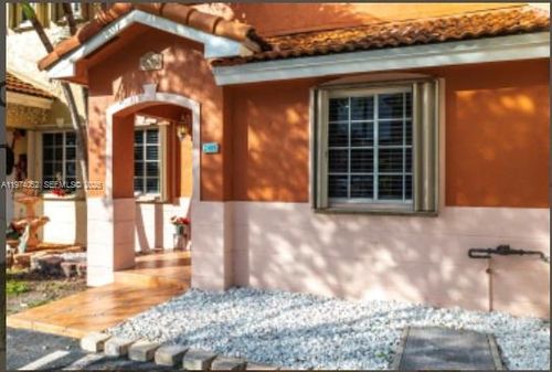 apt-2405-7125 Nw 173rd Dr, Hialeah, FL, 33015-5657 | Card Image