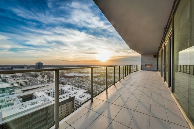 APT-2104 - 7901 Windrose Ave, Condo with 4 bedrooms, 5 bathrooms and null parking in Plano TX | Image 5