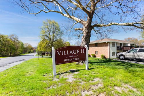b-37 Sussex Dr, Yorktown Heights, NY, 10598-1646 | Card Image