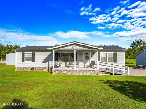1838 Junior Williams Rd, Dandridge, TN, 37725-5535 | Card Image