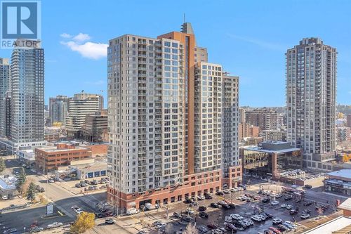1053 10 St Sw, Calgary, AB, T2R1S6 | Card Image