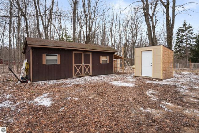9341 W M 115, House other with 1 bedrooms, 1 bathrooms and null parking in Mesick MI | Image 40
