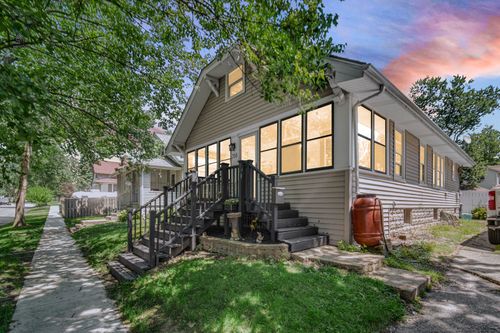 208 Weston St, Valparaiso, IN, 46385 | Card Image