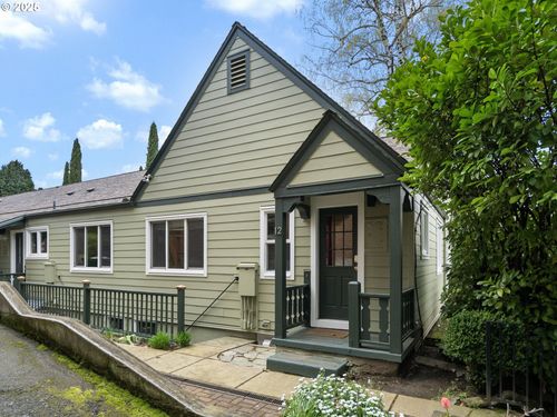 12-1411 Se 30th Ave, Portland, OR, 97214-4100 | Card Image