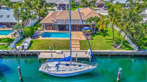 1090 Fairview Ln, Riviera Beach, FL, 33404-2723 | Card Image