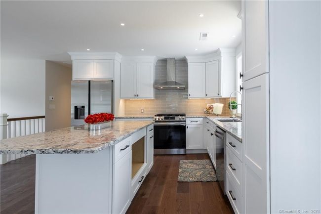 20 Jeffrey Lane, House other with 4 bedrooms, 3 bathrooms and null parking in Southington CT | Image 10