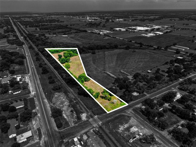 10 S East St, Home with 0 bedrooms, 0 bathrooms and null parking in Weimar TX | Image 11