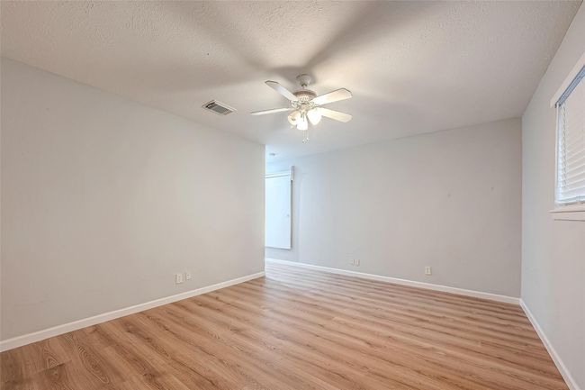 23131 Earlmist Dr, House other with 3 bedrooms, 2 bathrooms and 3 parking in Spring TX | Image 34