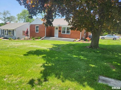 424 N 6th St, Monmouth, IL, 61462-1929 | Card Image