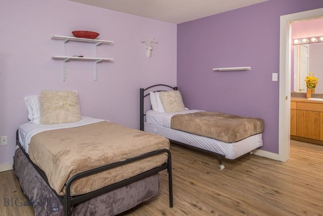Primary bedroom on the main floor with plenty of space for multiple bed​​‌​​​​‌​​‌‌​‌‌​​​‌‌​​‌‌​‌​​​​​‌ configurations | Image 11