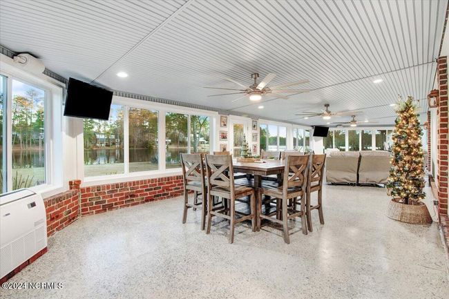 98 Wackena Point Rd, House other with 5 bedrooms, 5 bathrooms and 2 parking in Goldsboro NC | Image 77
