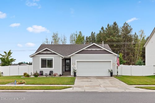 3820 W Belgrave Way, Hayden, ID, 83835-2028 | Card Image