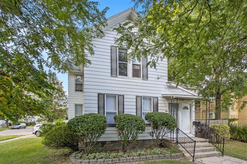 628/630 Village Street, Kalamazoo, MI, 49008 | Card Image