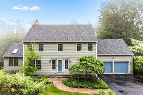 17 Barberry Ln, West Newbury, MA, 01985-1800 | Card Image