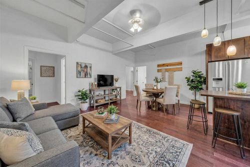 111-109 S Old Betsy Rd, Keene, TX, 76059-2424 | Card Image