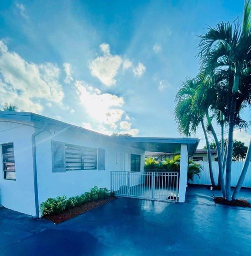 7120 Sw 21st St, Miami, FL, 33155-1623 | Card Image