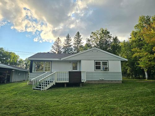 3176 Highway 332, International Falls, MN, 56649-8921 | Card Image