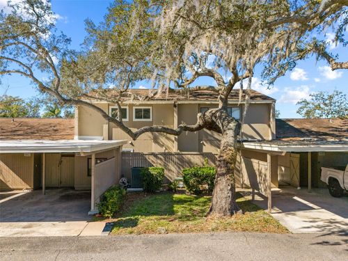 8606 Palm Ln, TEMPLE TERRACE, FL, 33637-6524 | Card Image