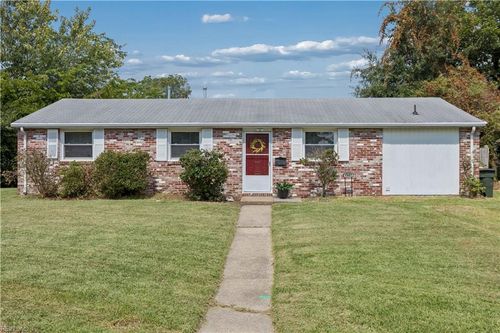 1907 Hart Cir, Hampton, VA, 23663-1121 | Card Image