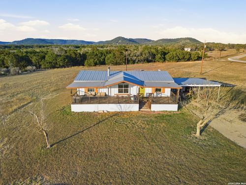 127 Windmill Dr, Bandera, TX, 78003-6163 | Card Image