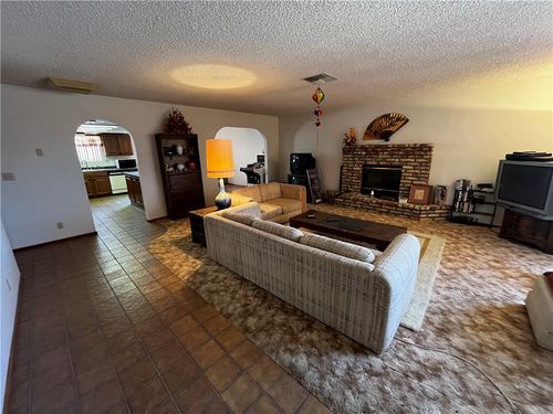 1436 Verde Dr, Bullhead City, AZ, 86442-6673 | Card Image