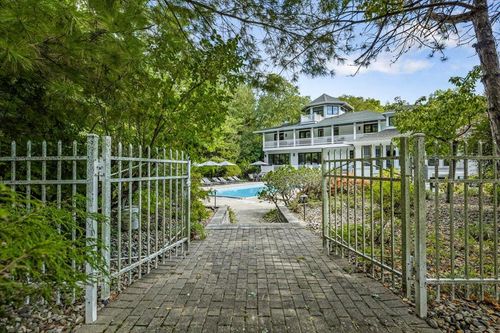 50111 Deer Park Dr, New Buffalo, MI, 49117-8701 | Card Image