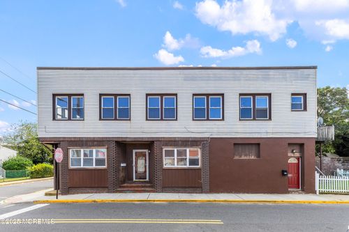 35 4th St, Highlands, NJ, 07732-1619 | Card Image