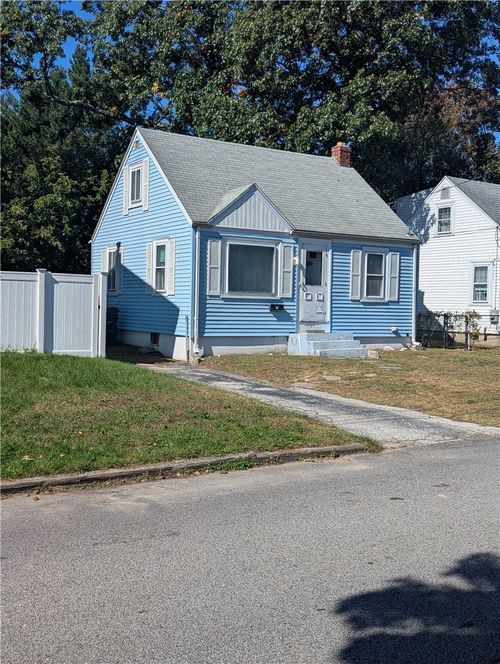23 Harmony Ct, Warwick, RI, 02889-1424 | Card Image
