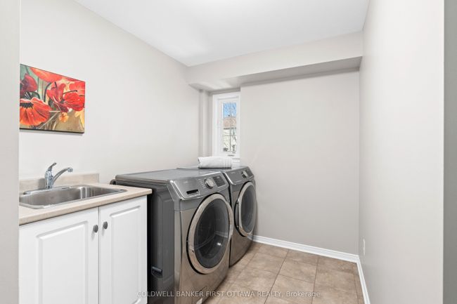 831 Dalkena Pl, House other with 4 bedrooms, 4 bathrooms and 4 parking in Nepean ON | Image 15