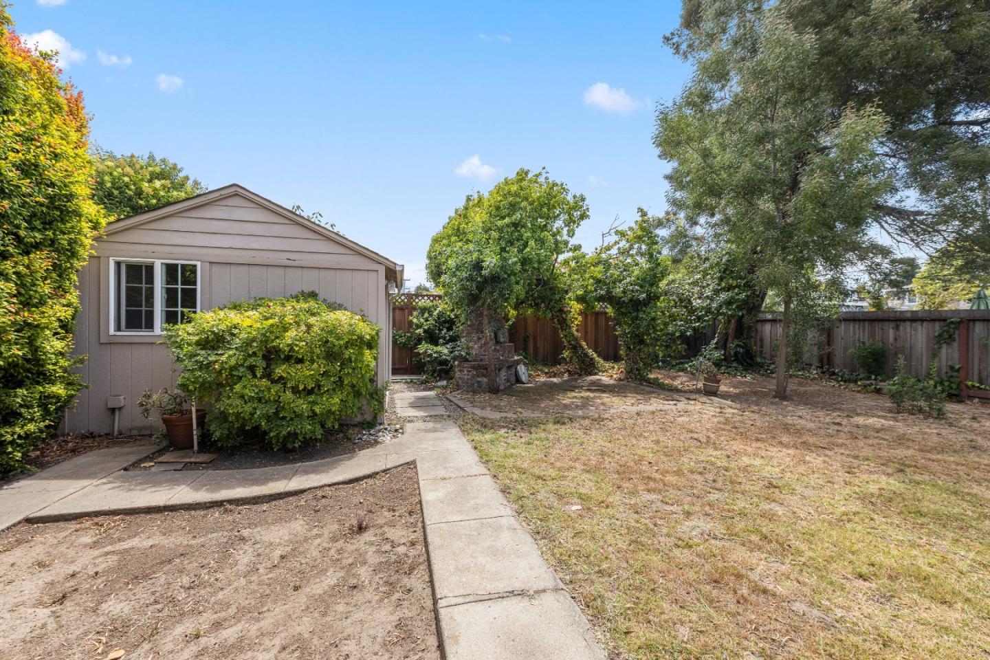 Residential in Burlingame 5