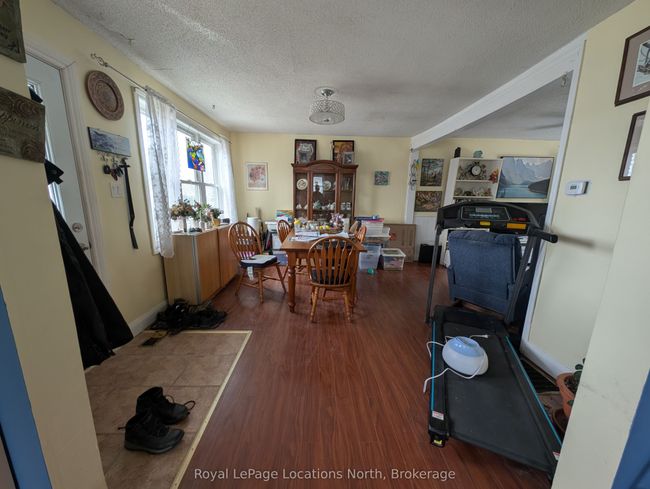 5166 County Rd 9, House other with 2 bedrooms, 1 bathrooms and 4 parking in New Lowell ON | Image 17