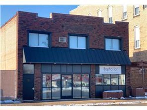 121 S Rum River Dr, Princeton, MN, 55371-1931 | Card Image