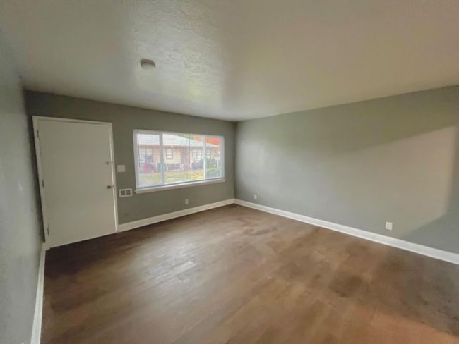2136 N 1 St St, Home with 6 bedrooms, 0 bathrooms and null parking in Fresno CA | Image 8