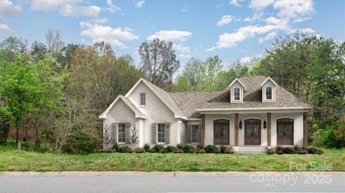 9274 Naron Ln, Harrisburg, NC, 28075-6644 | Card Image