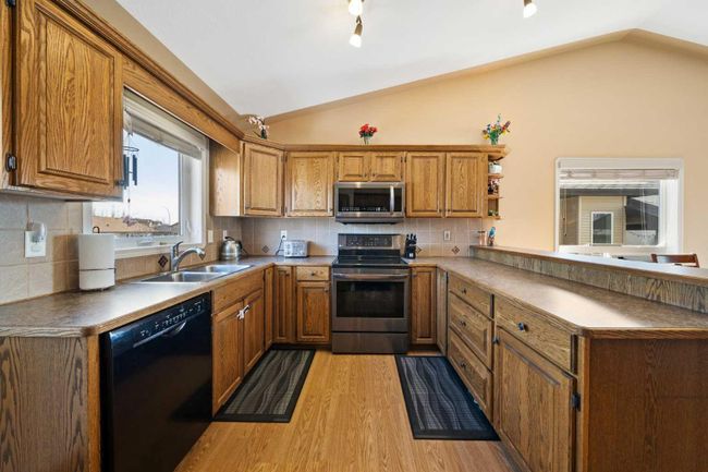 206 Webster Drive, Home with 4 bedrooms, 3 bathrooms and 4 parking in Red Deer AB | Image 7