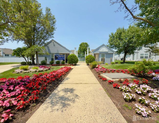 67 Nova Dr, Townhouse with 2 bedrooms, 3 bathrooms and null parking in Piscataway NJ | Image 17