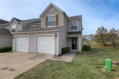 5415 N Mercier Ave, Kansas City, MO, 64118-3119 | Card Image