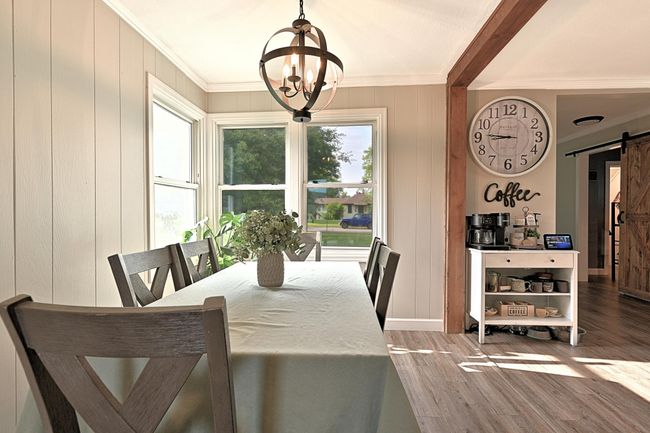 DINING ROOM | Image 11